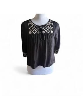 Aeropostale Black and White boho Blouse size XS